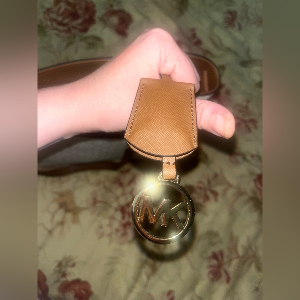 *BRAND NEW 🆕/UNUSED* Michael Kors Vanilla Jet Set Large Logo Shoulder Bag - Picture 15 of 16